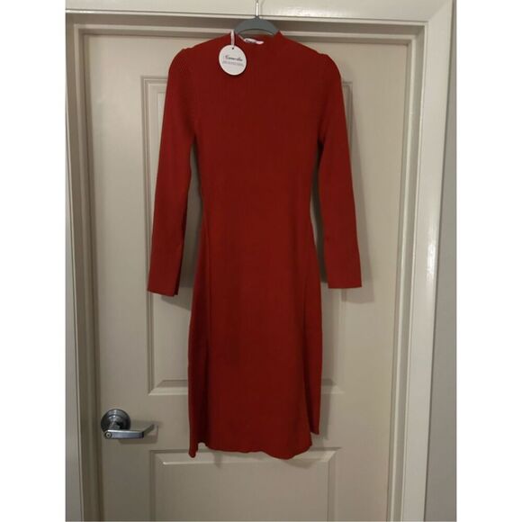 NEW Bell Long Sleeve Sweater Bodycon Ribbed Knit Pullover Midi Dress M NO BELT - Picture 1 of 5